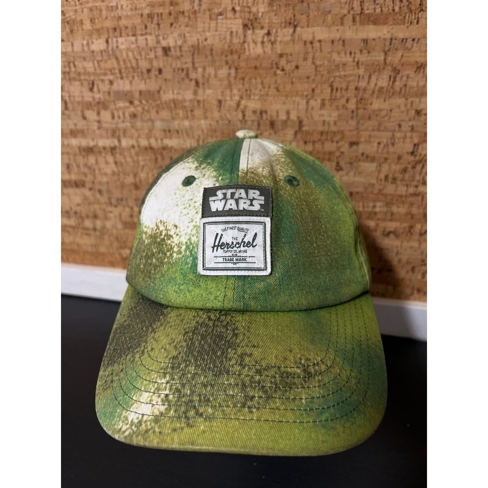 Herschel Supply Co‎ Star Wars Return of the Jedi 40th Anniversary Endor Camo Hat